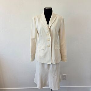 Apostophe Ivory Skirt Suit Stretch Church Formal Wedding Bridal Office 8/10